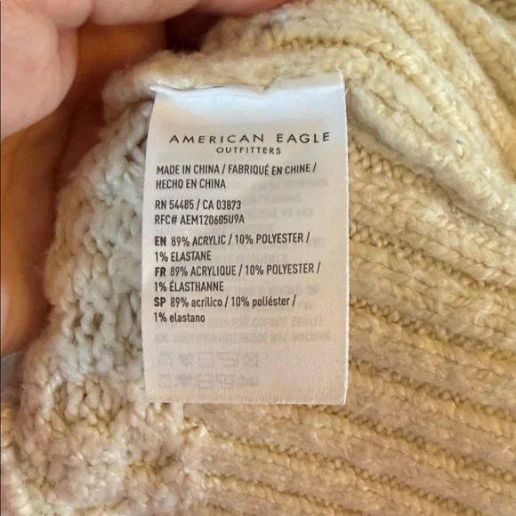 American Eagle Outfitters Cream Turtleneck Sweater - Picture 4 of 4